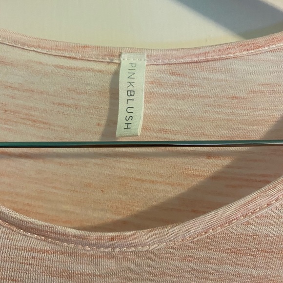 Pink floral hem maternity blouse - Picture 3 of 5